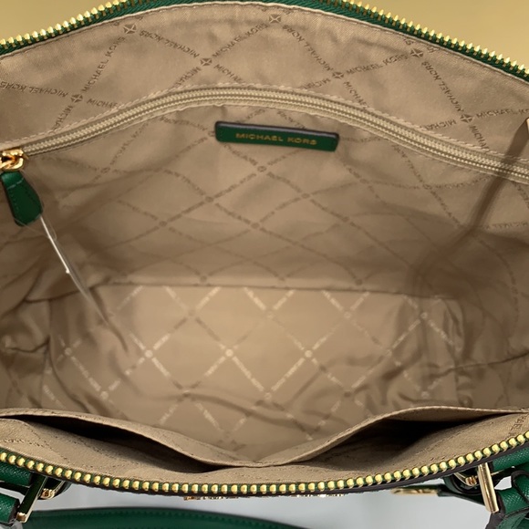 MICHAEL KORS CHARLOTTE LARGE TOP ZIP TOTE PALMETTO GREEN COLOR - Picture 7 of 16